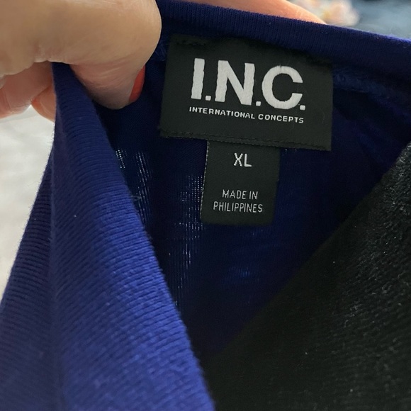 International Concept Sequin Royal Blue Long Sleeve Top XL Holiday Glam Event - Picture 9 of 13